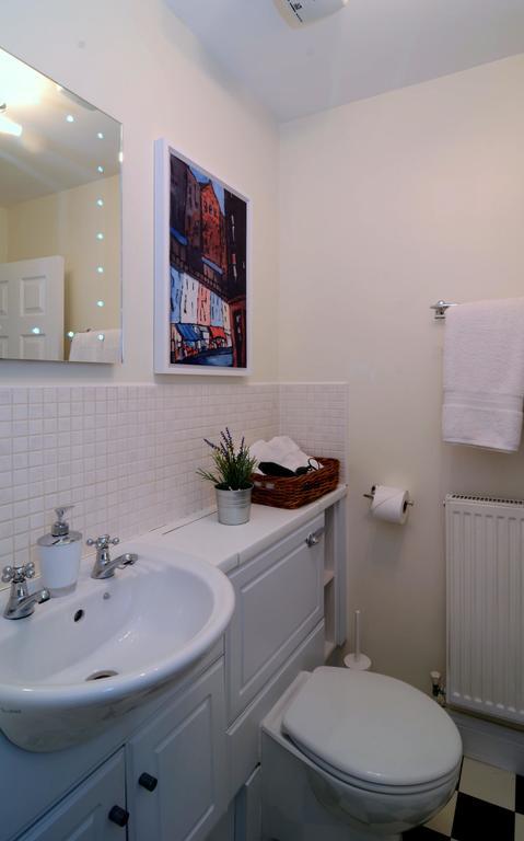 Powderhall Riverside Apartment Edinburgh Room photo